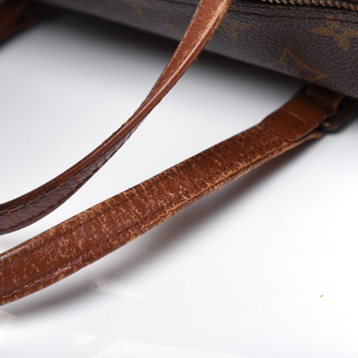 Monogram Papillon 30