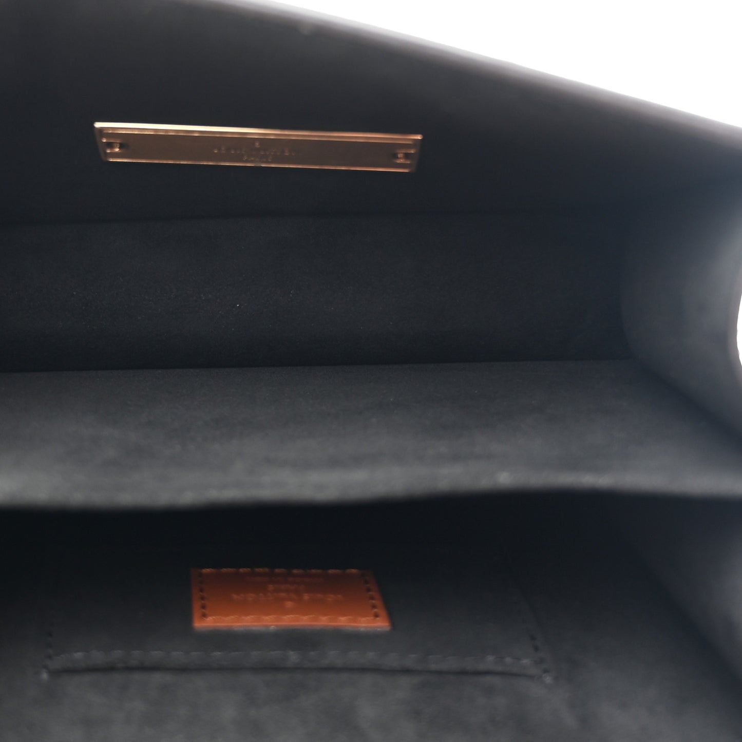 Reverse Monogram Dauphine Mini