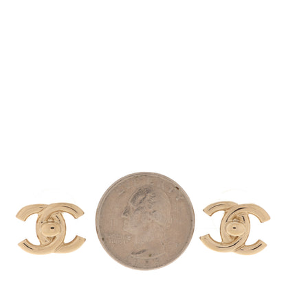 Chanel Metal CC Turnlock Earrings Gold 2 of 5