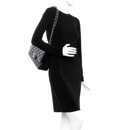 Chanel Caviar Quilted Jumbo Double Flap Black 3 of 11