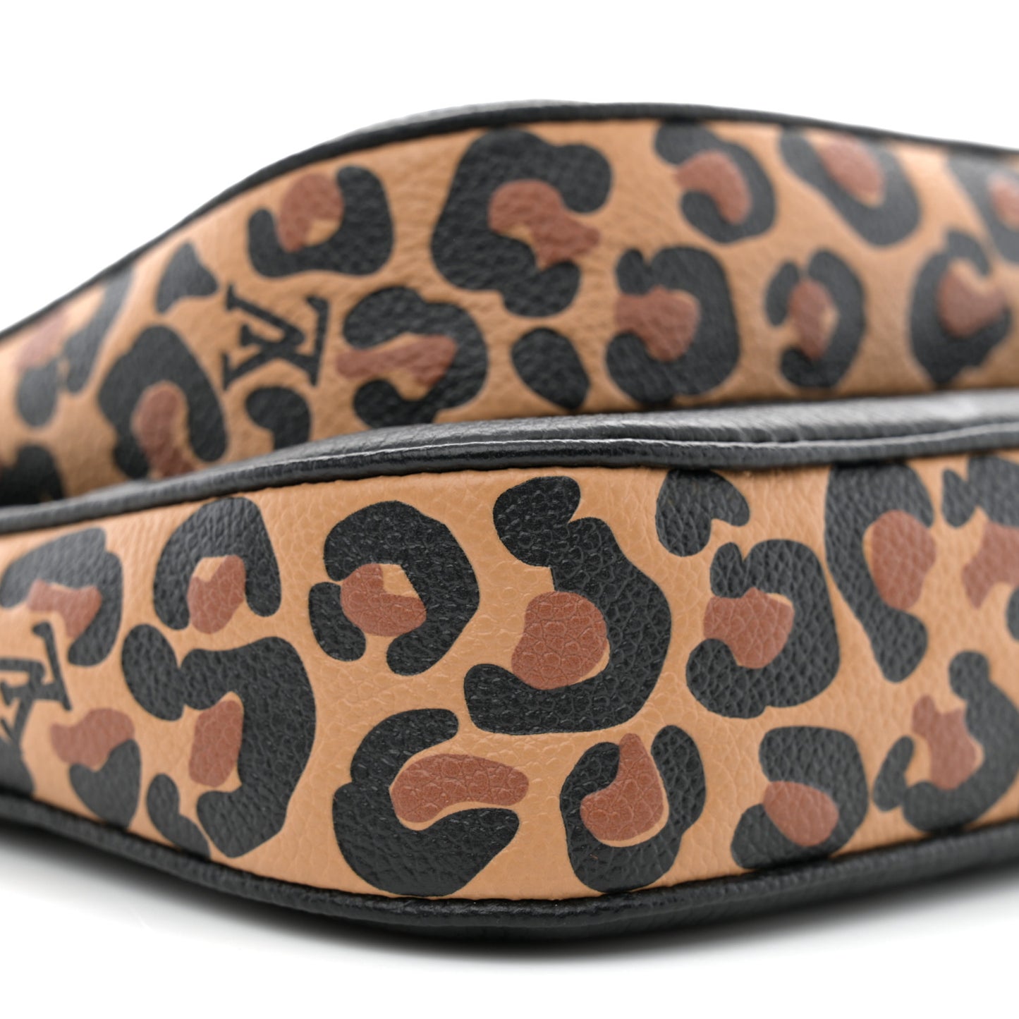 Empreinte Monogram Giant Wild At Heart Multi Pochette Accessories Black