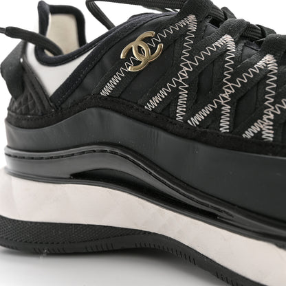 Chanel Mixed Fibers Suede Calfskin CC Sneakers 40 White Black 10 of 13