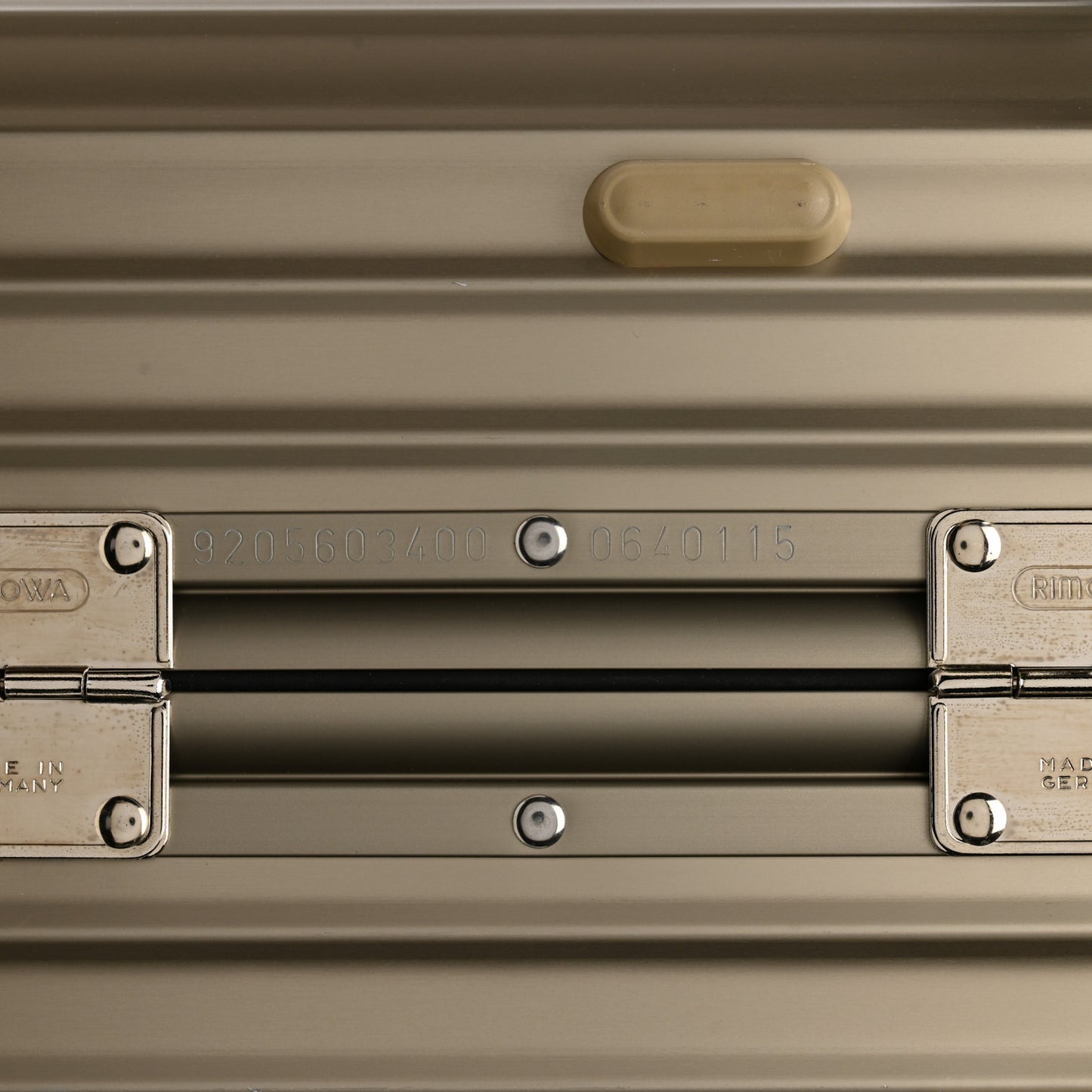 Aluminum Topas 52 Titanium