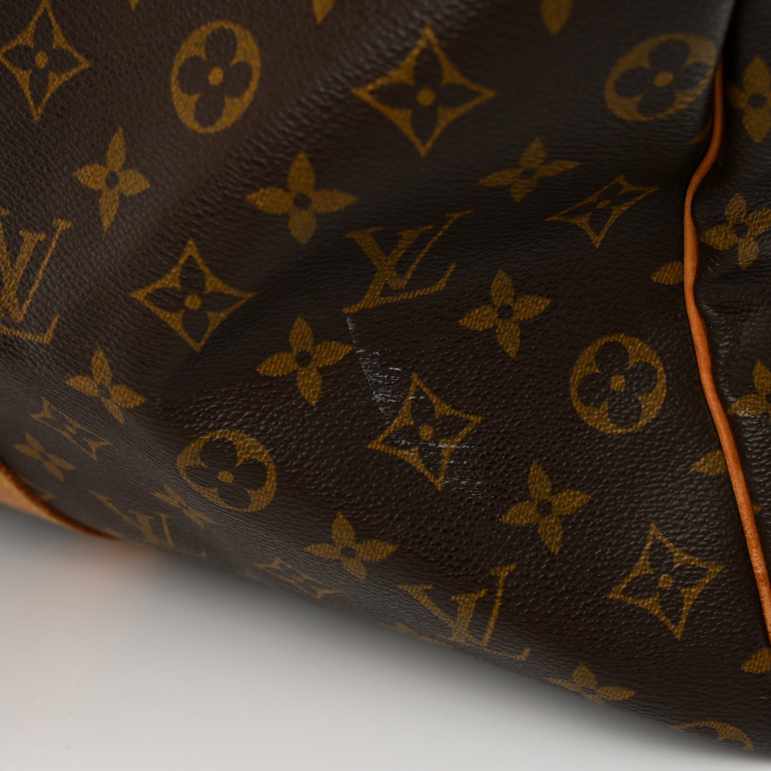 Louis Vuitton Monogram Keepall 50 22 of 26