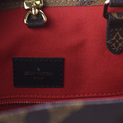 Louis Vuitton Reverse Monogram Giant Onthego MM 8 of 9