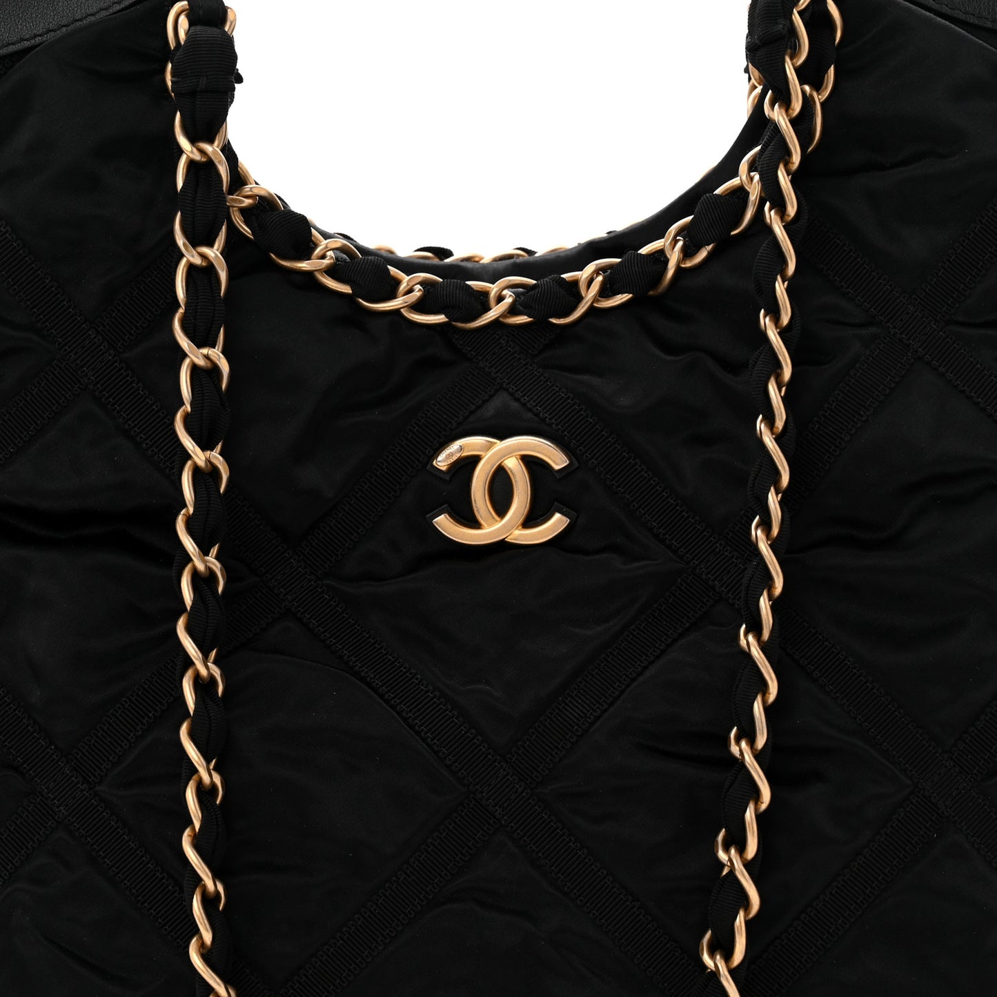 Nylon Grosgrain Quilted Lifestyle Shopping Tote Black