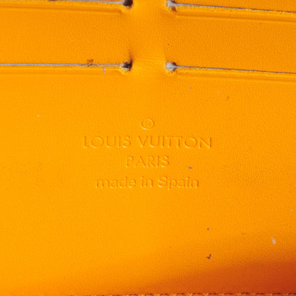 Louis Vuitton Vernis Zippy Wallet Jaune Passion 6 of 7