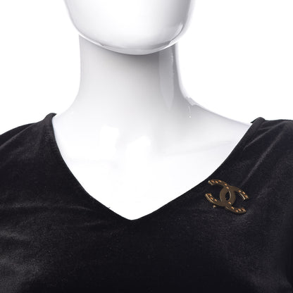 Chanel CC Star Brooch Gold 2 of 4