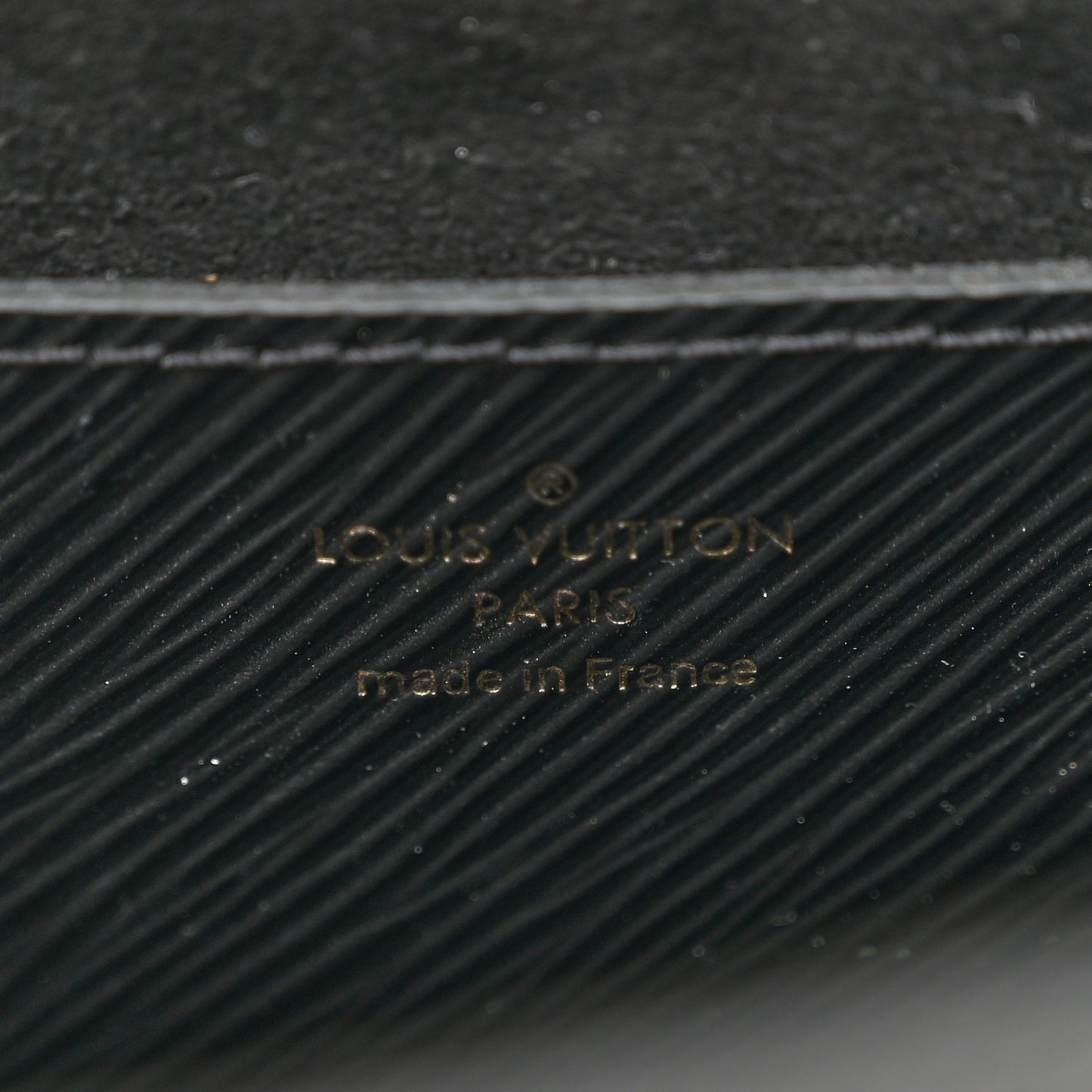 Epi Twist Shoulder Bag MM Black