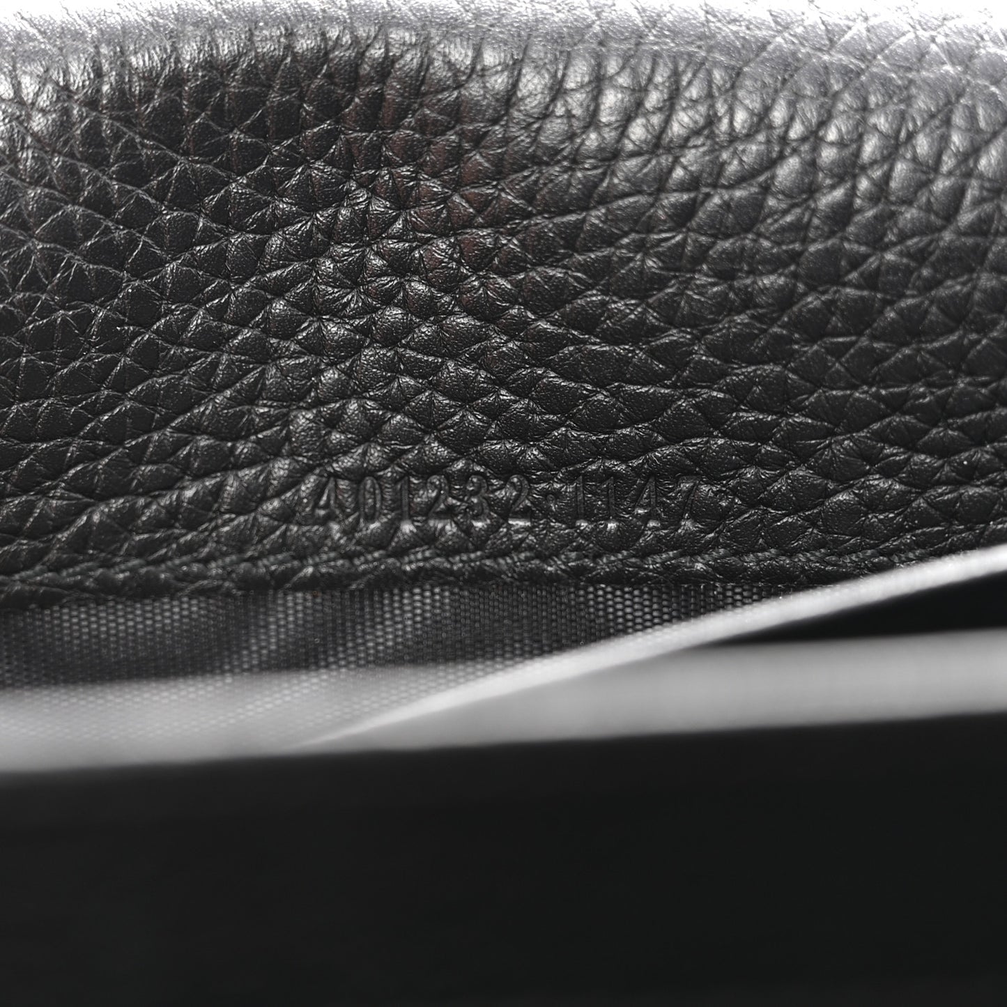Calfskin GG Marmont Chain Wallet Black