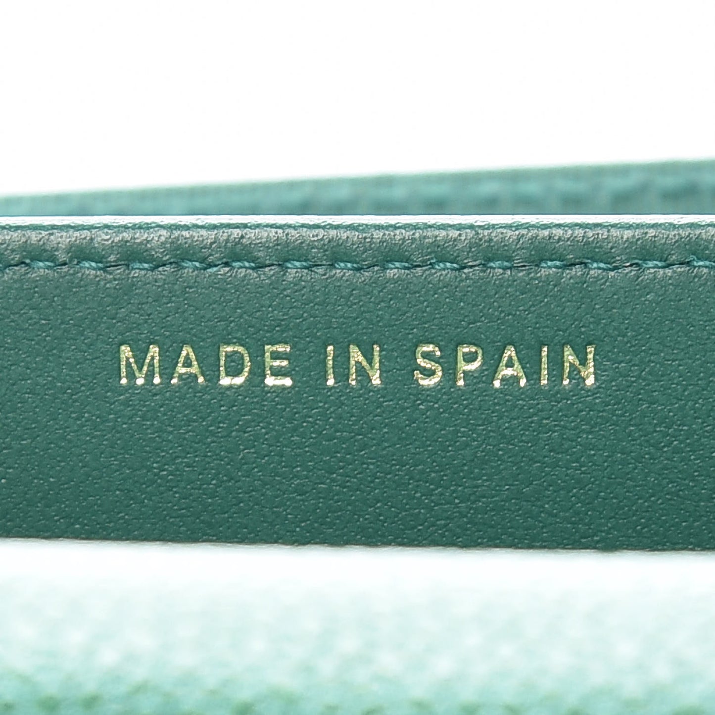 Metallic Caviar Quilted Card Holder Wallet Green