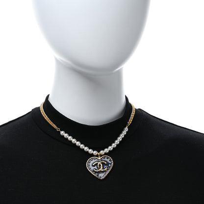 Chanel Metal Denim CC Heart Choker Gold Blue Pearly White 2 of 4