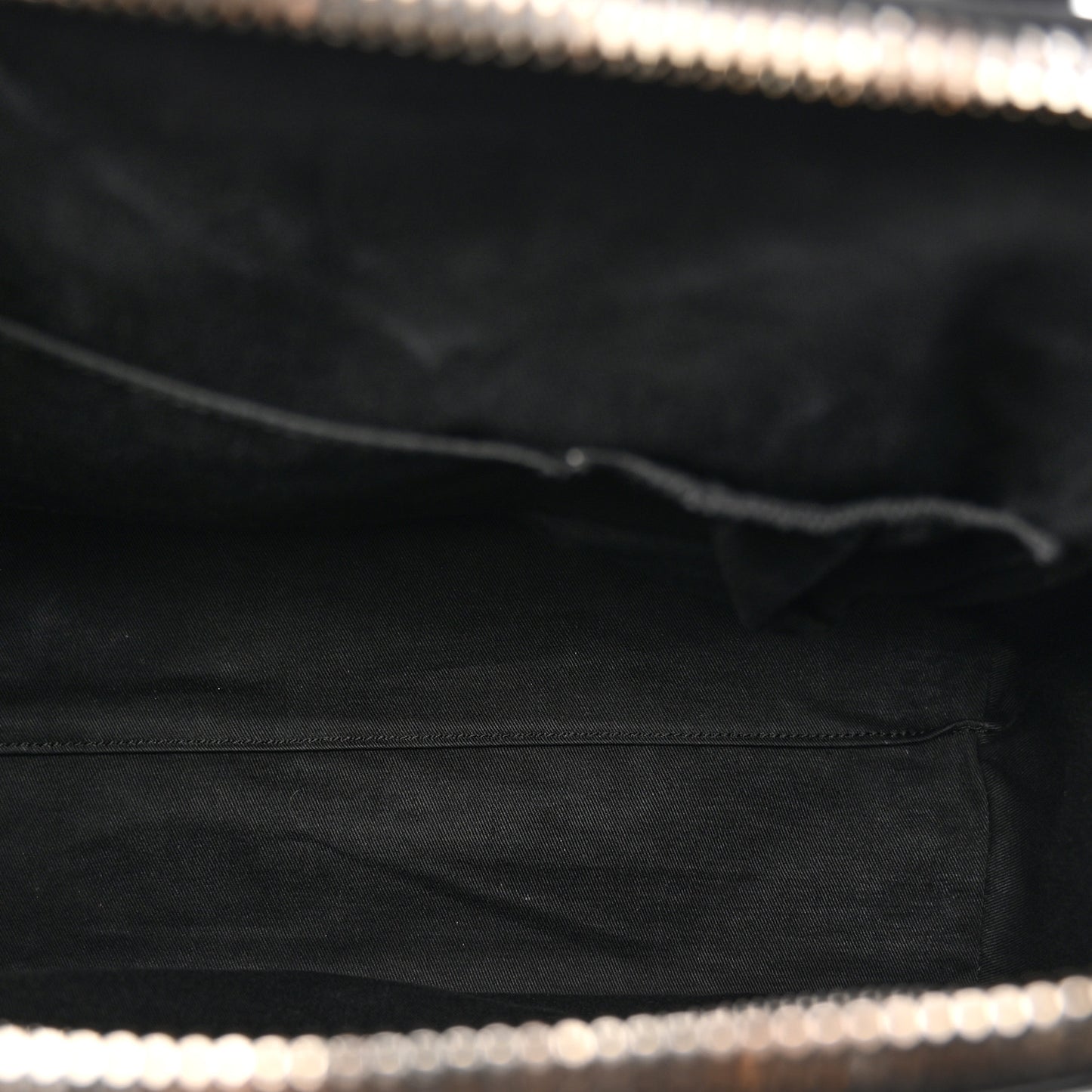 Shiny Lord Calfskin Medium Antigona Black