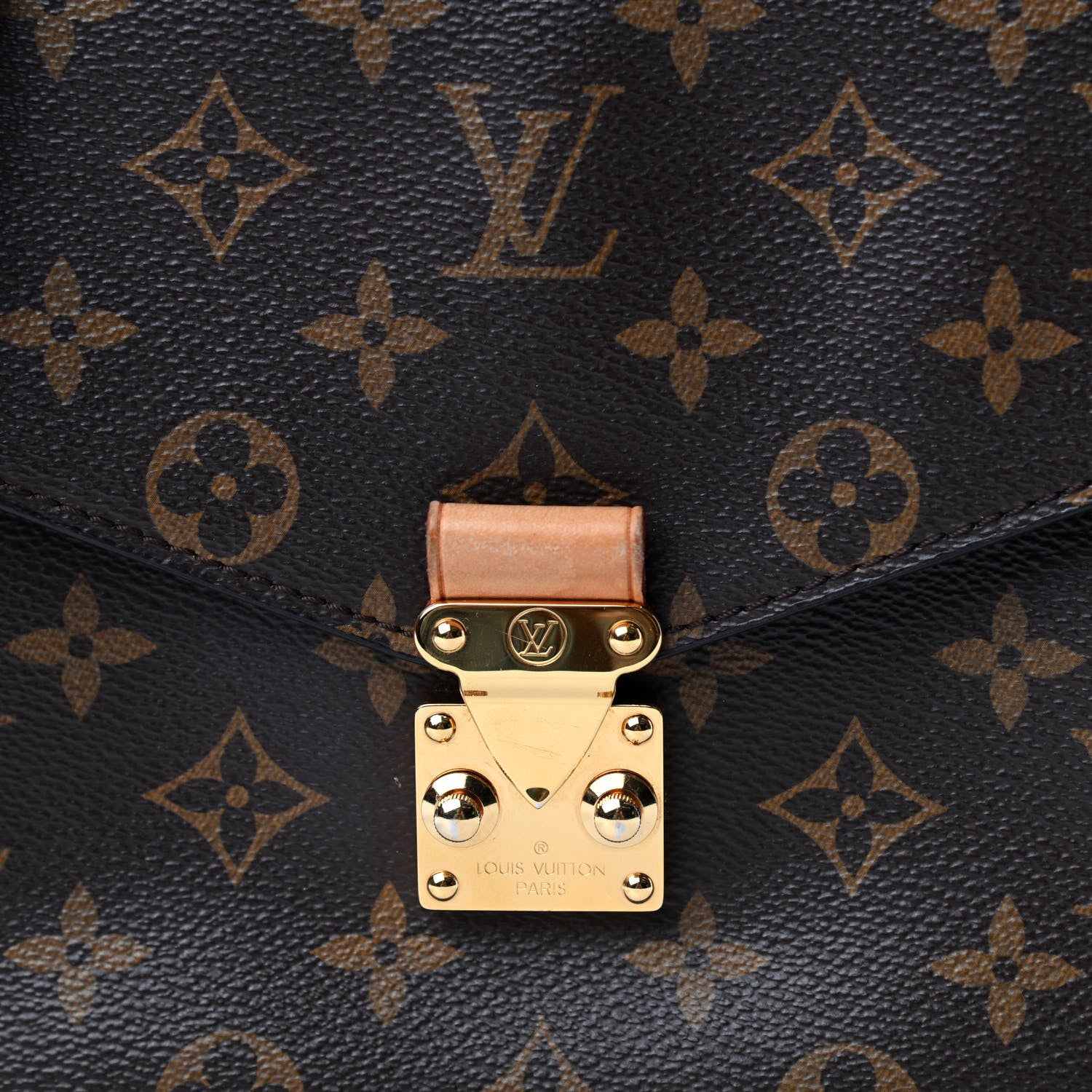 Louis Vuitton Monogram Pochette Metis 9 of 10