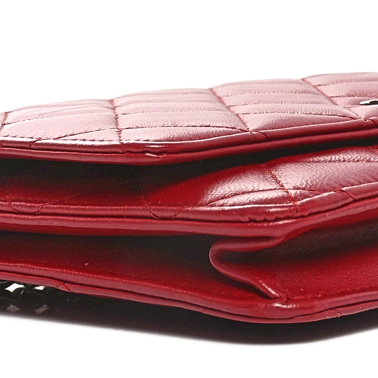 Lambskin Quilted Wallet On Chain WOC Red