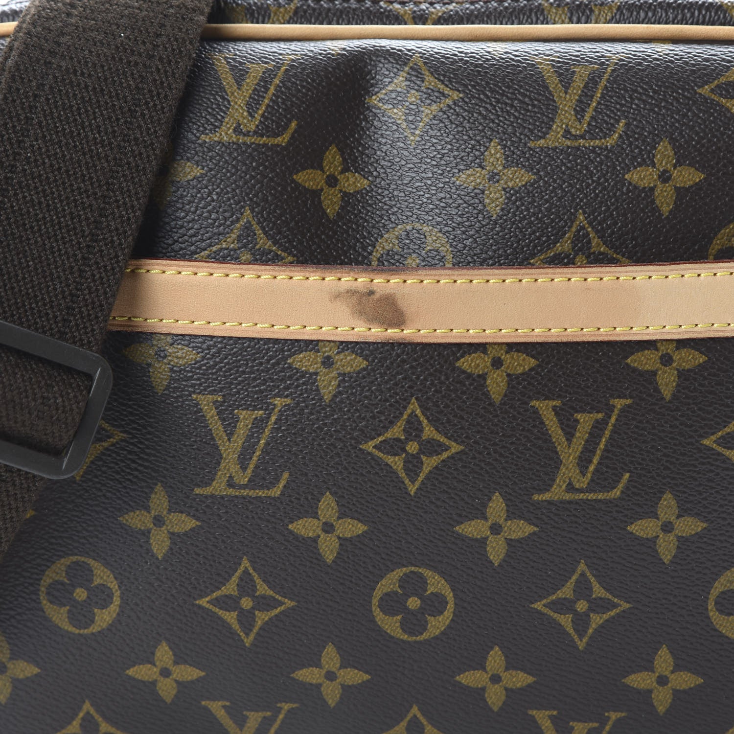 Louis Vuitton Monogram Reporter PM 8 of 8