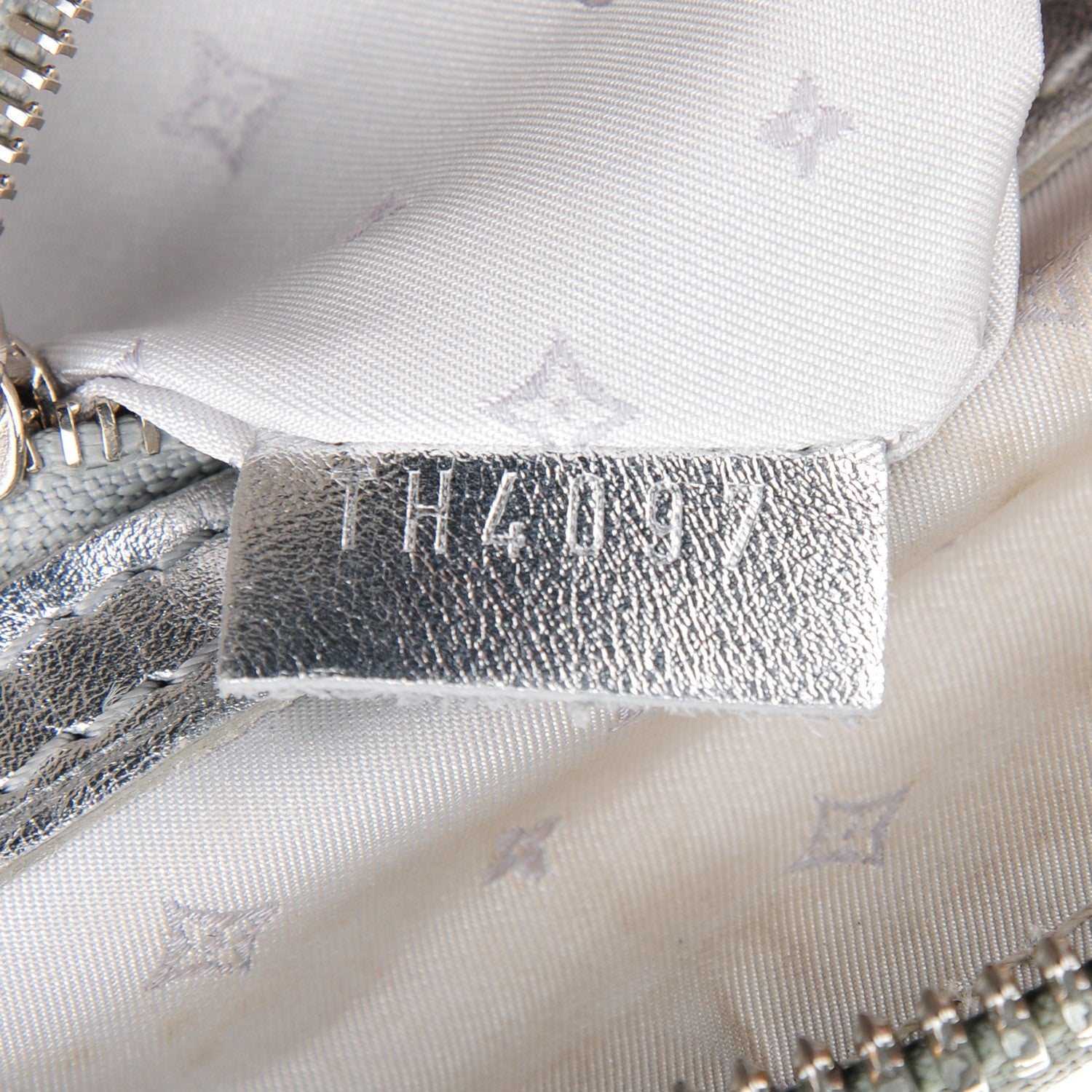 Louis Vuitton Suhali Lockit PM Silver 7 of 11