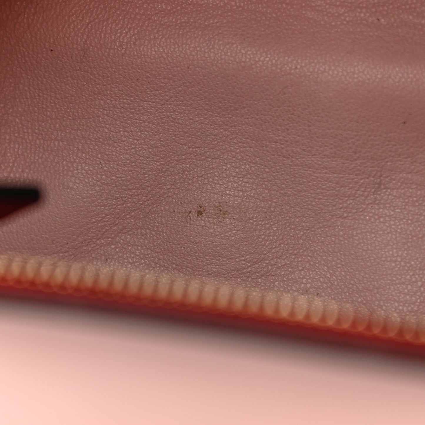 Lambskin Medium Rockstud Spike Shoulder Bag Poudre