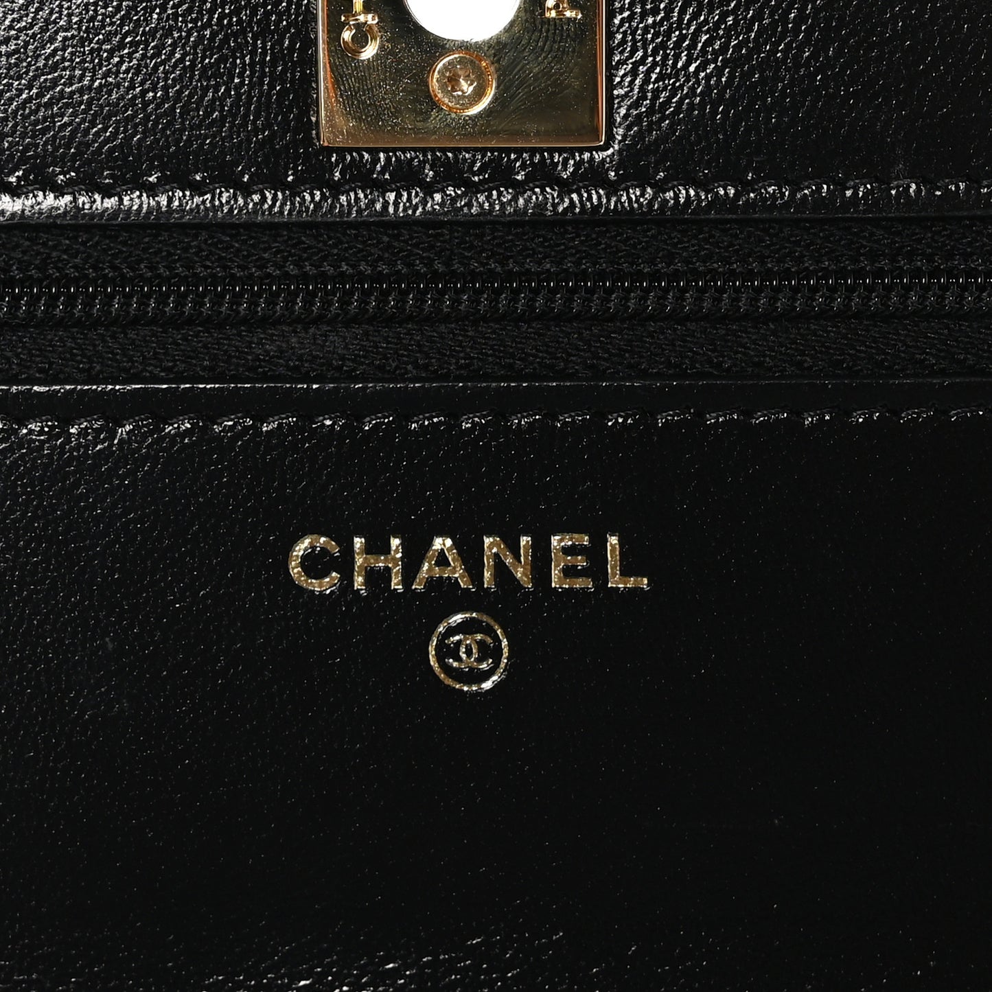 Shiny Lambskin Quilted Golden Links Wallet On Chain WOC Black