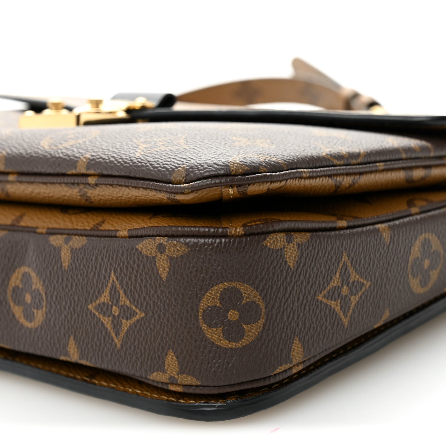Reverse Monogram Pochette Metis