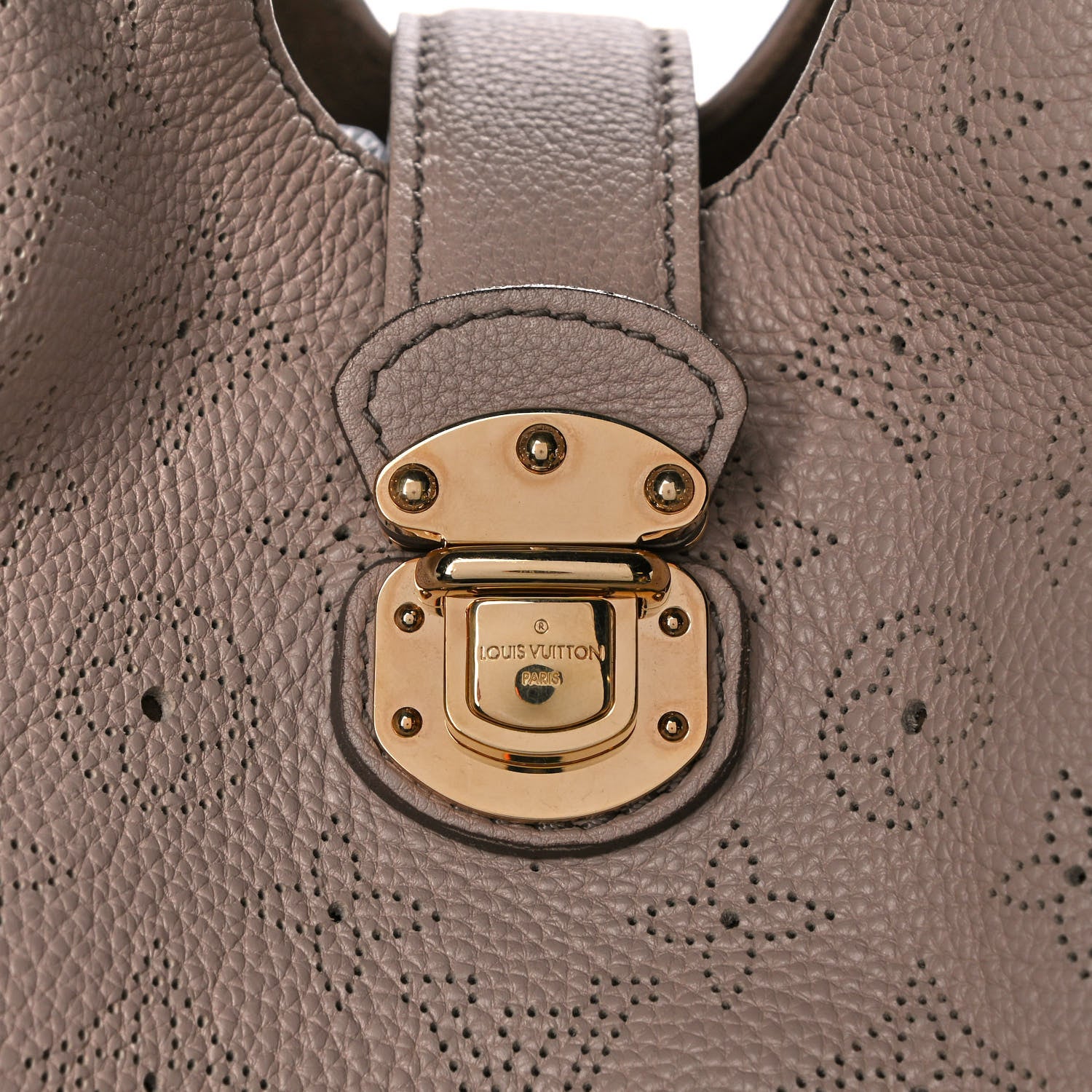 Louis Vuitton Mahina XL Sable 7 of 13