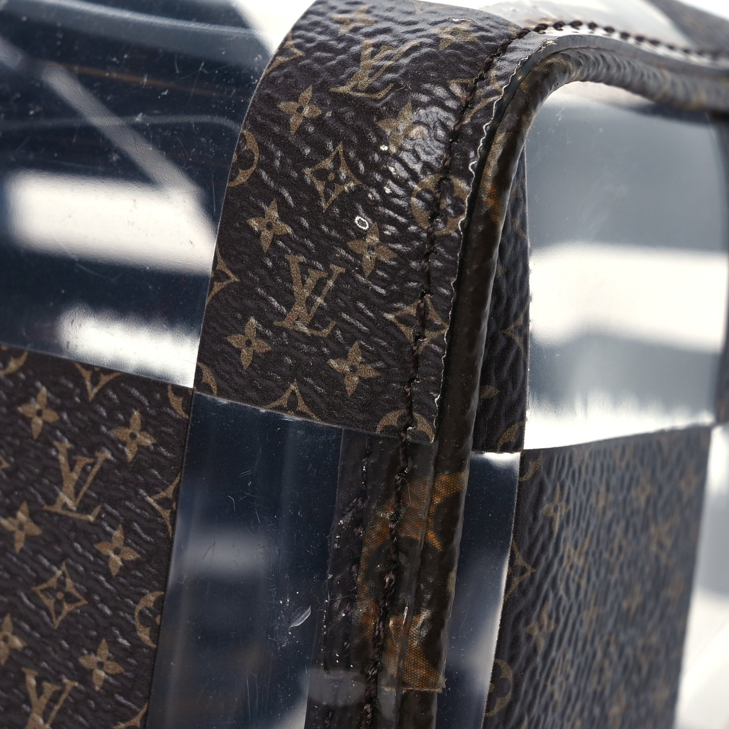 PVC Monogram Chess Keepall Bandouliere 25