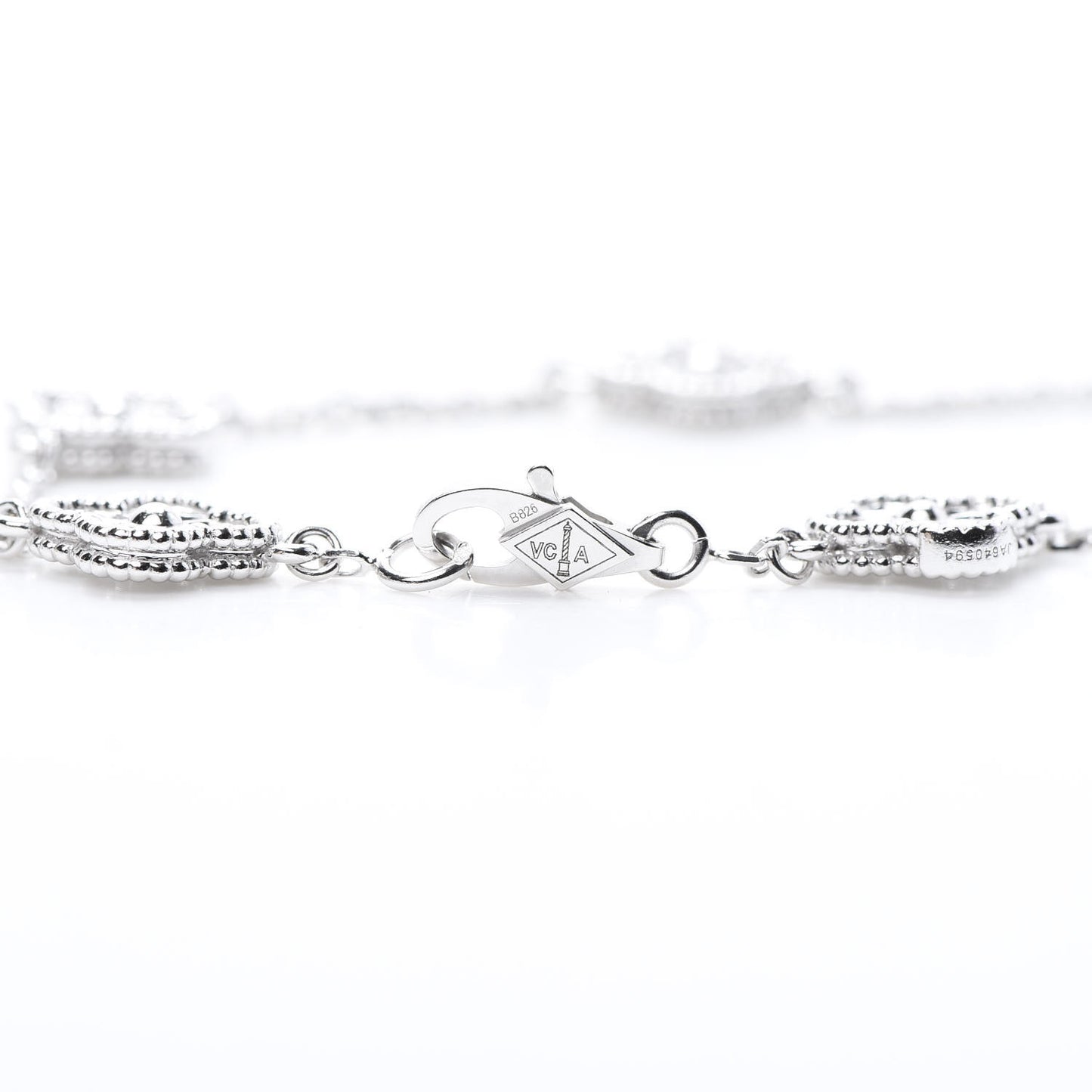 18K White Gold Diamond 6 Motifs Sweet Alhambra Bracelet
