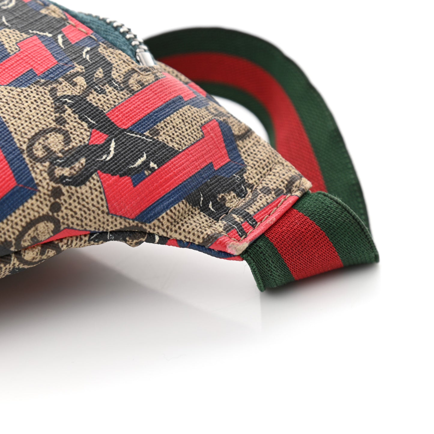 GG Supreme Monogram Gucci Wolf Belt Bag