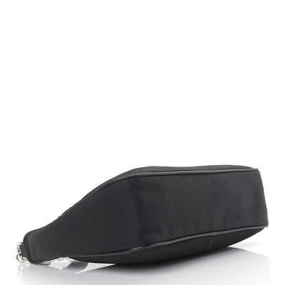 Prada Nylon Re-Edition 2005 Shoulder Bag Black 4 of 18