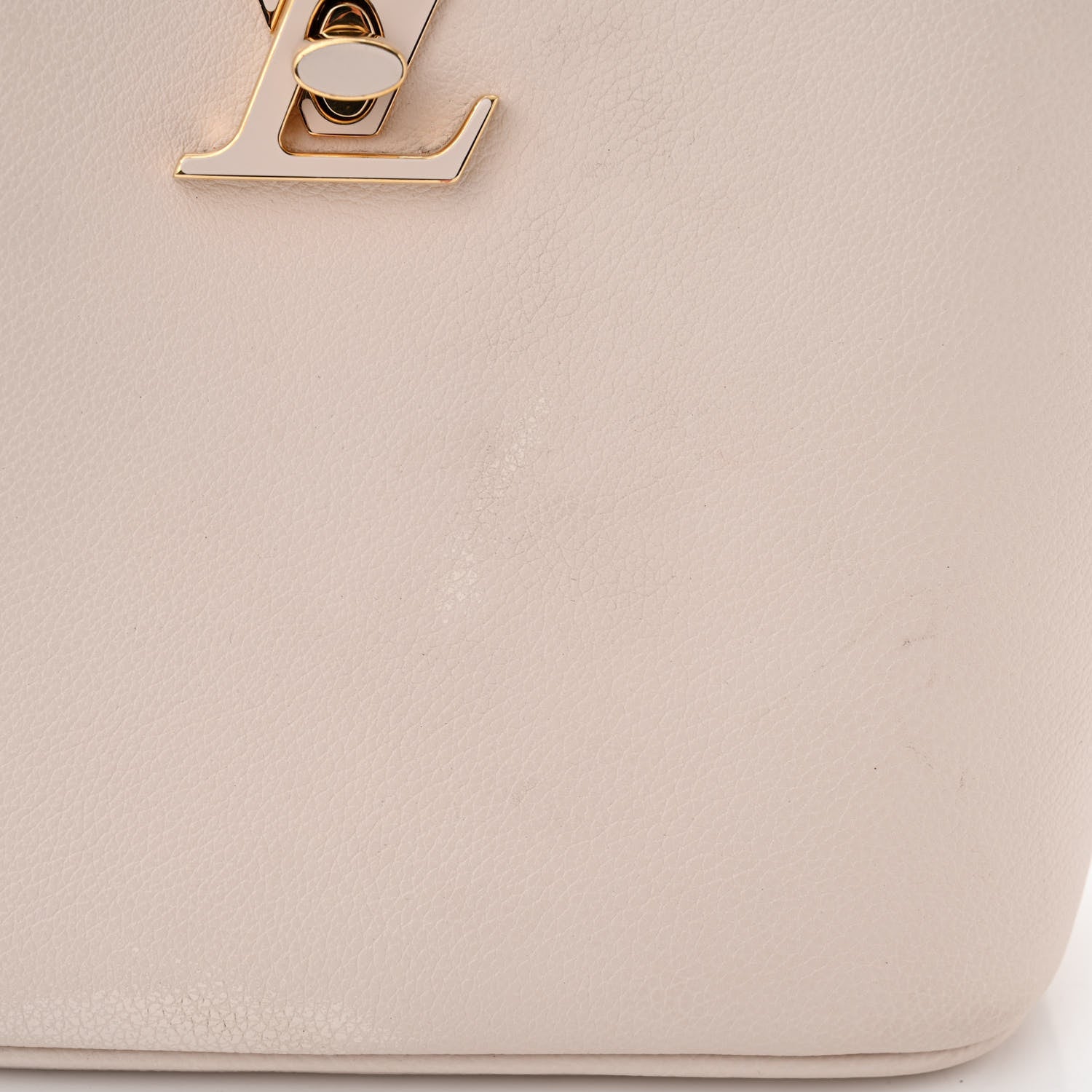 Louis Vuitton Grained Calfskin Lock and Walk Bucket Quartz 15 of 15
