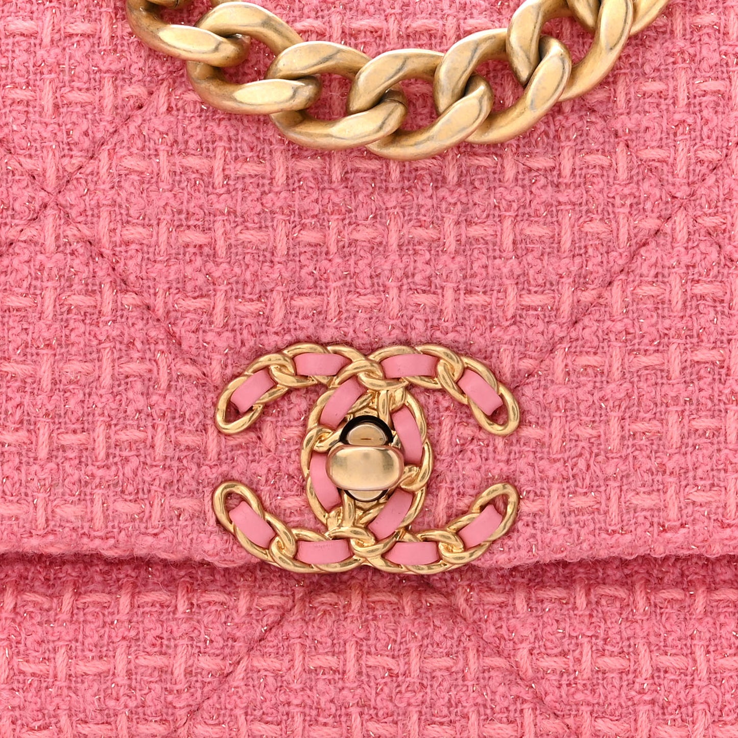 Metallic Tweed Quilted Medium Chanel 19 Flap Pink