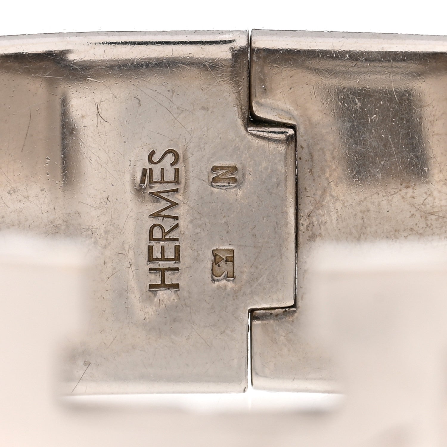 Hermes Enamel Wide Clic Clac H Bracelet GM Vert Olive 4 of 5