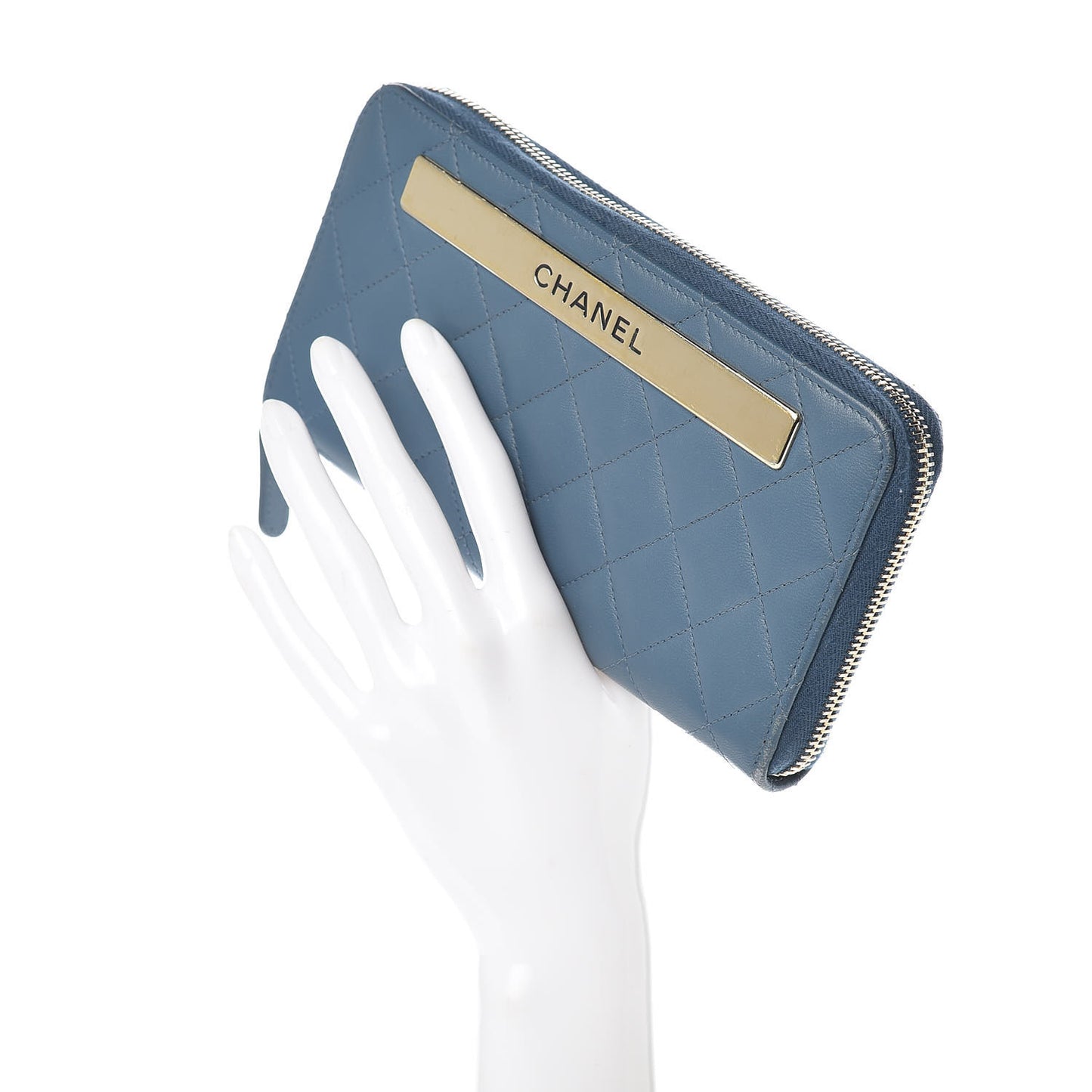 Lambskin Quilted Large Gusset Trendy CC Zip Around Wallet Blue