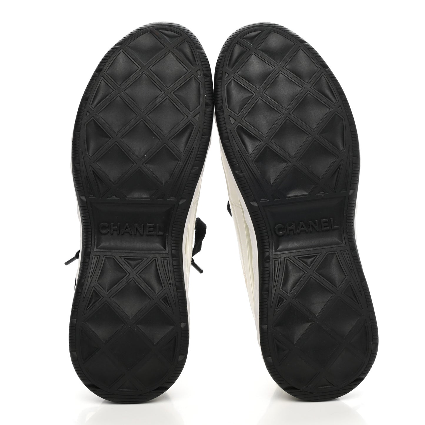 Calfskin Suede CC Sneakers 39 White Black