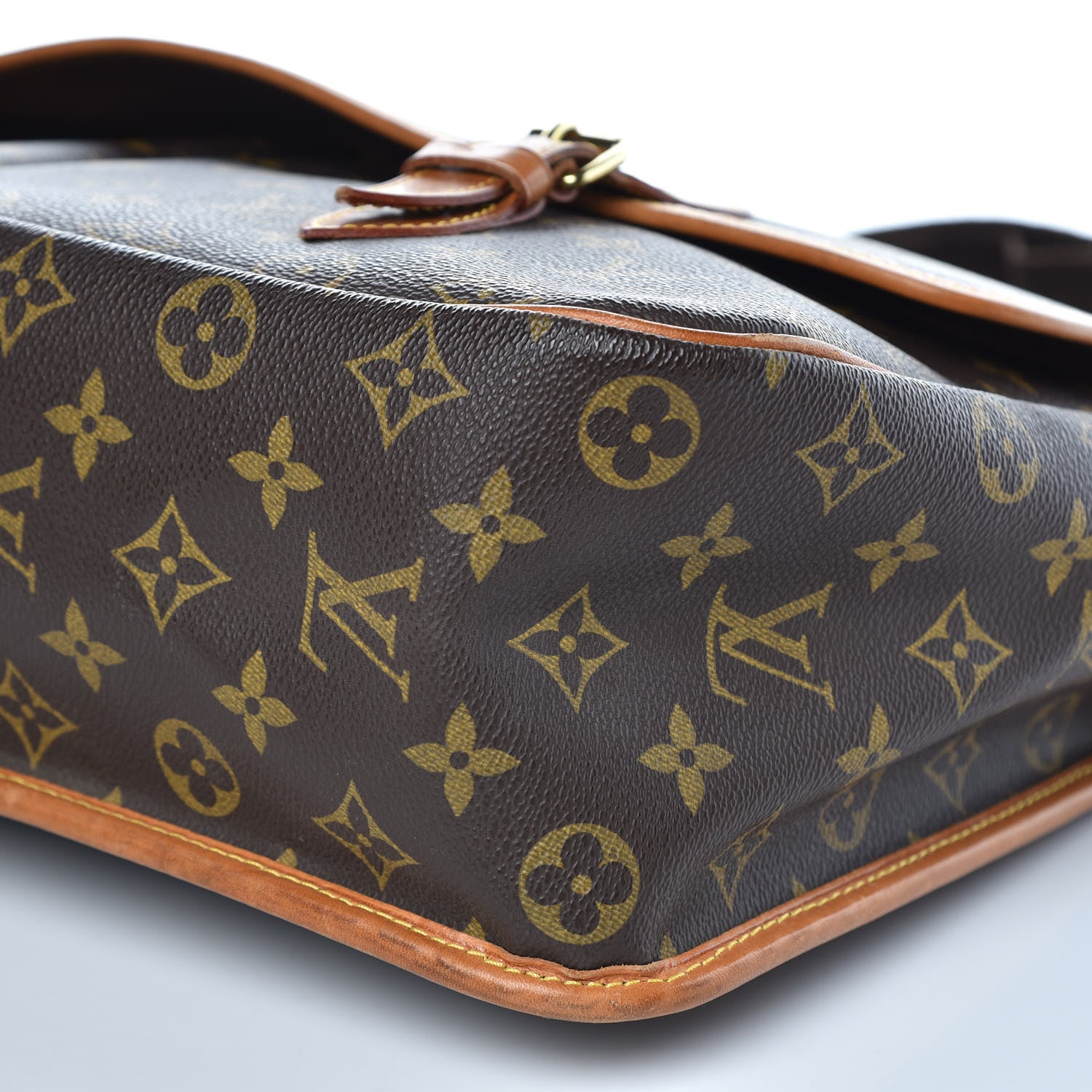 Louis Vuitton Monogram Sac Gibeciere GM 9 of 16