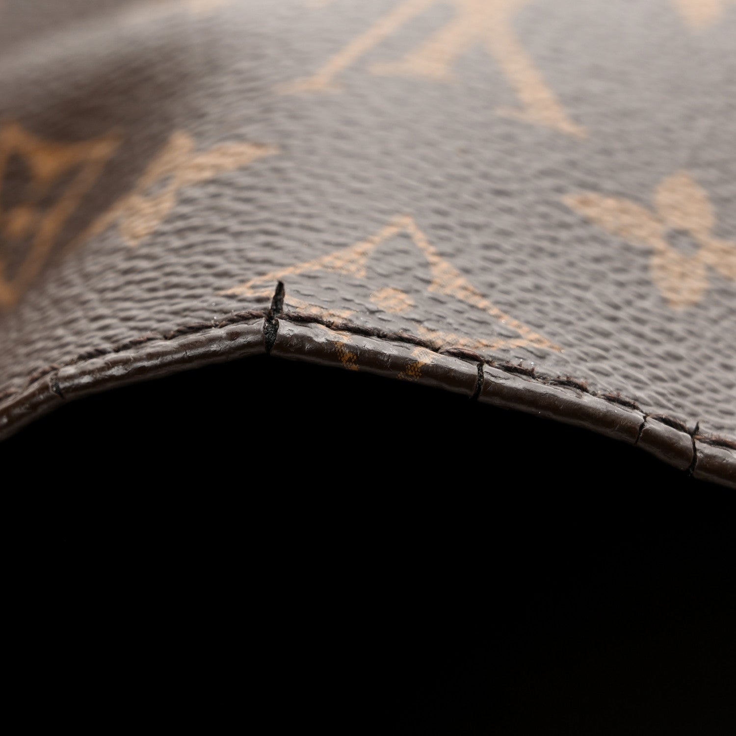 Louis Vuitton Monogram Metis 12 of 19