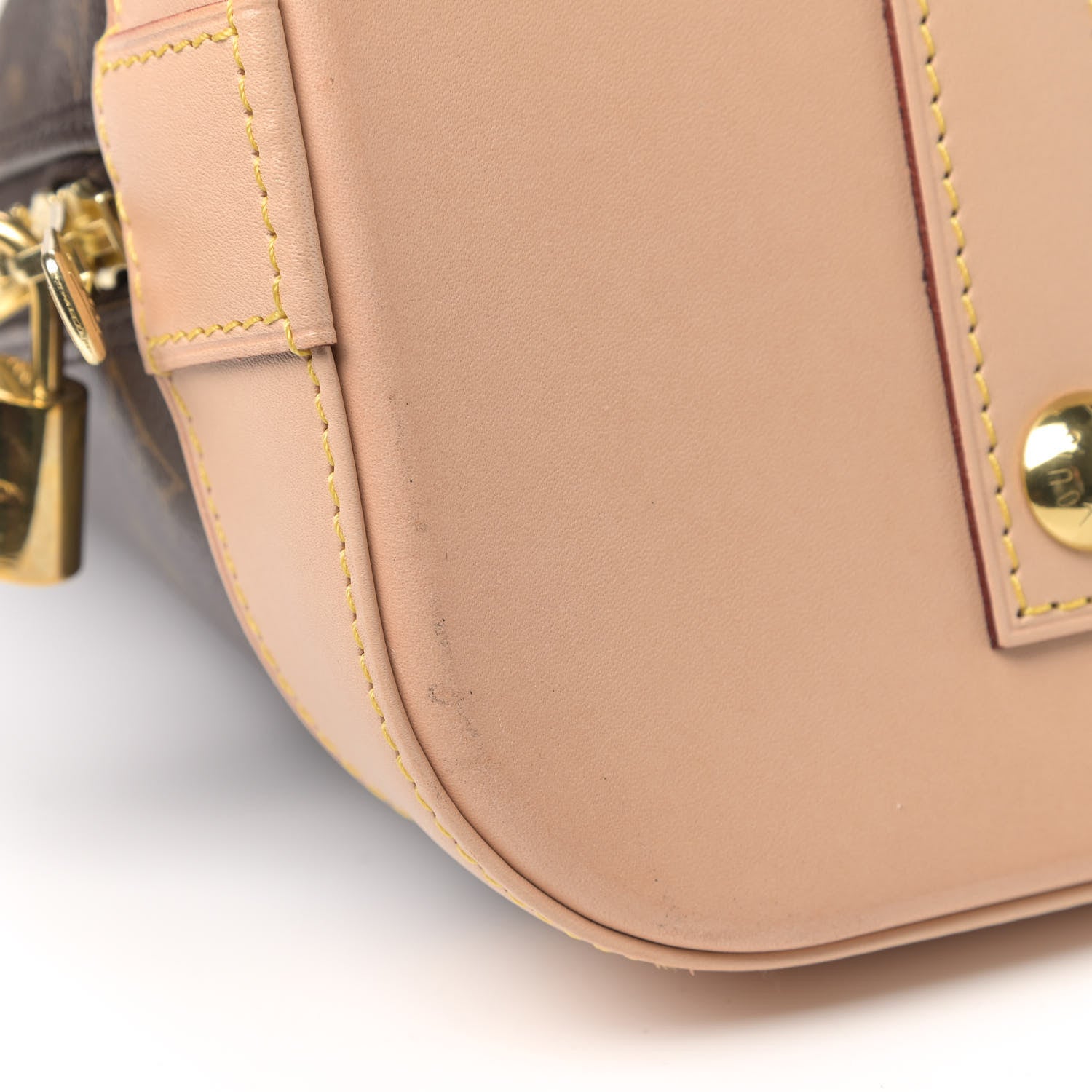 Louis Vuitton Monogram Alma MM 6 of 7