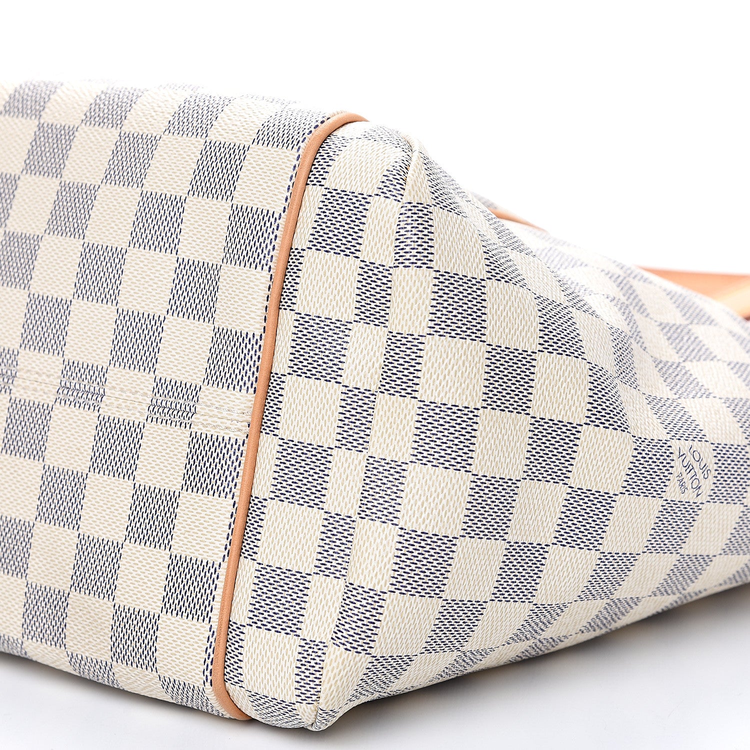 Louis Vuitton Damier Azur Totally MM 8 of 9
