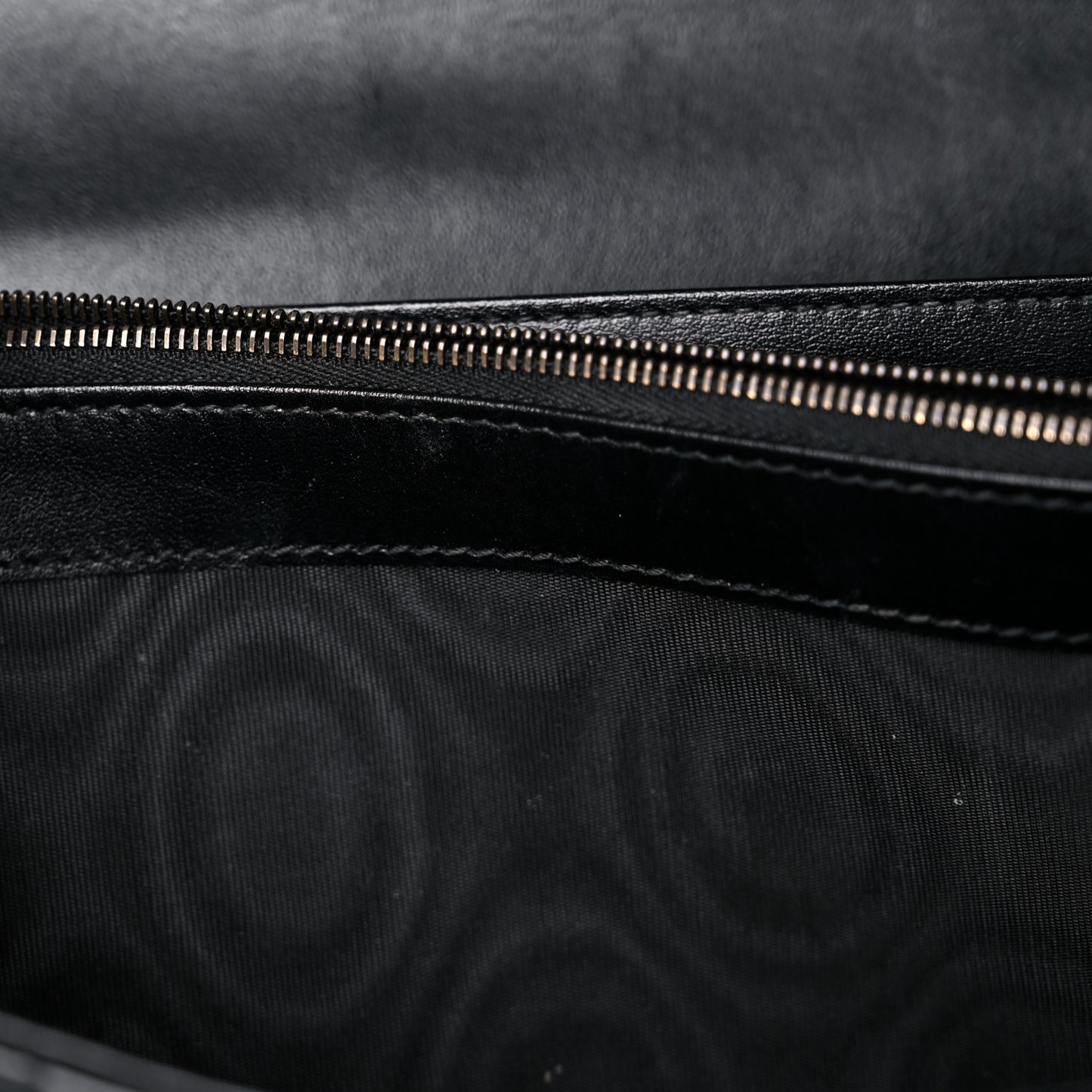 Calfskin Matelasse GG Marmont Chain Wallet Black