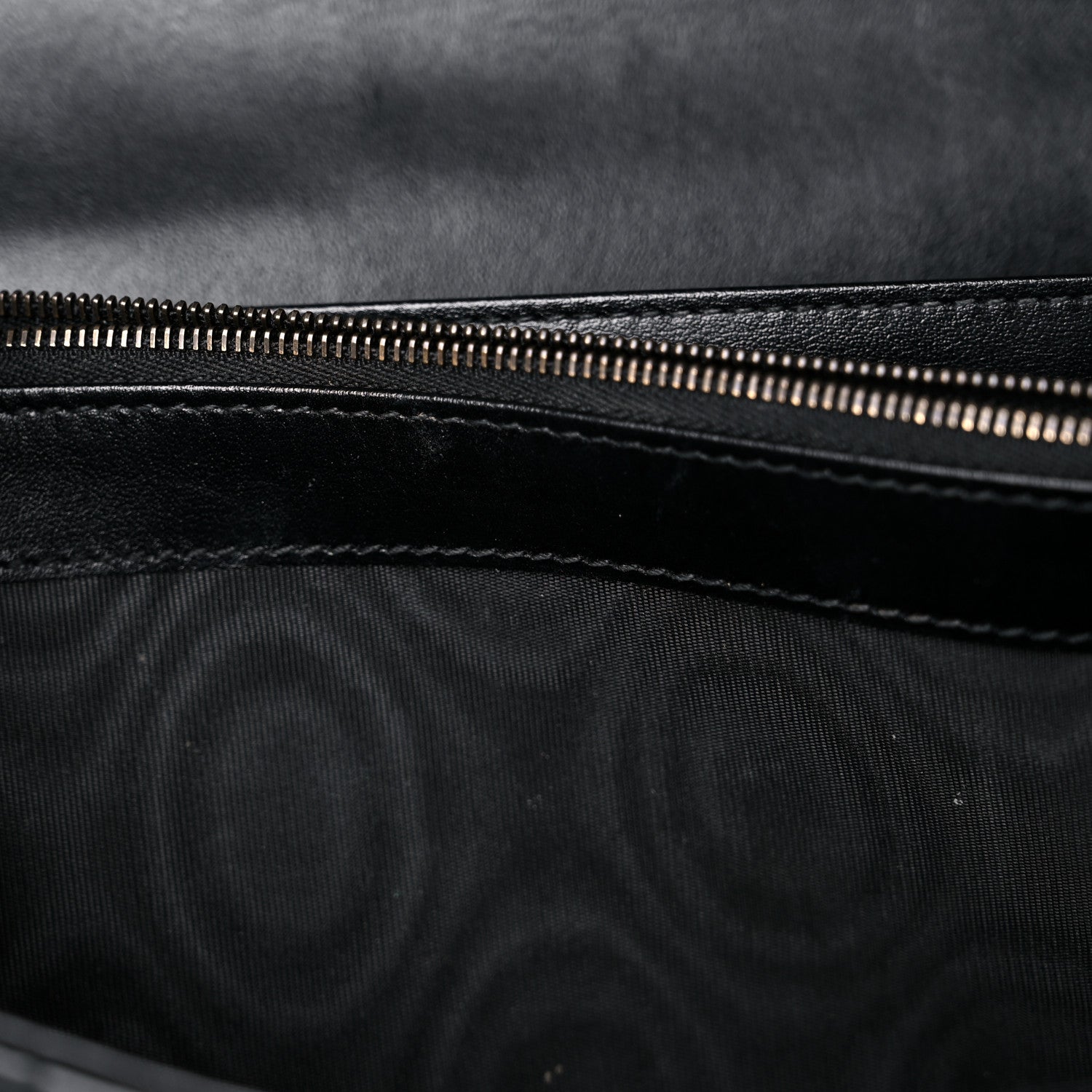 Gucci Calfskin Matelasse GG Marmont Chain Wallet Black 22 of 25