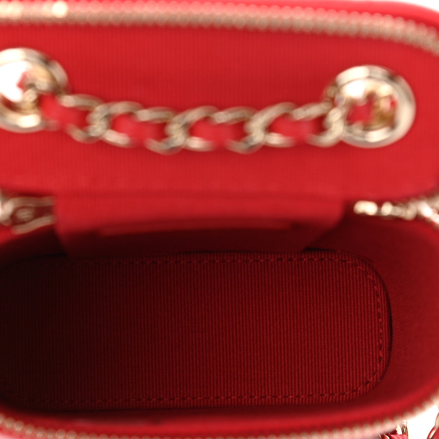Chanel Caviar Quilted Small Vertical Coco Beauty Vanity Case With Chain Red 5 of 10