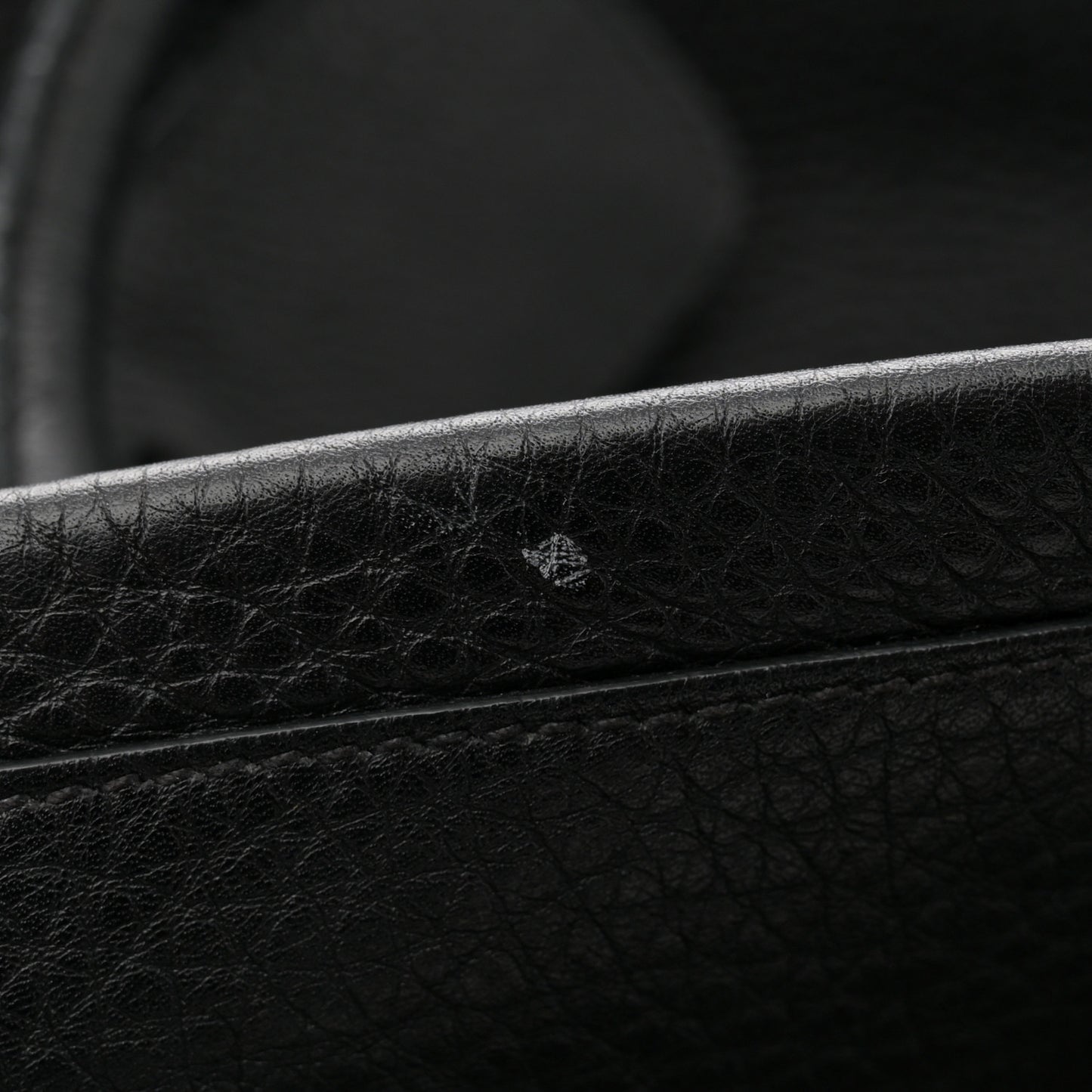 Vitello Daino Tote Black