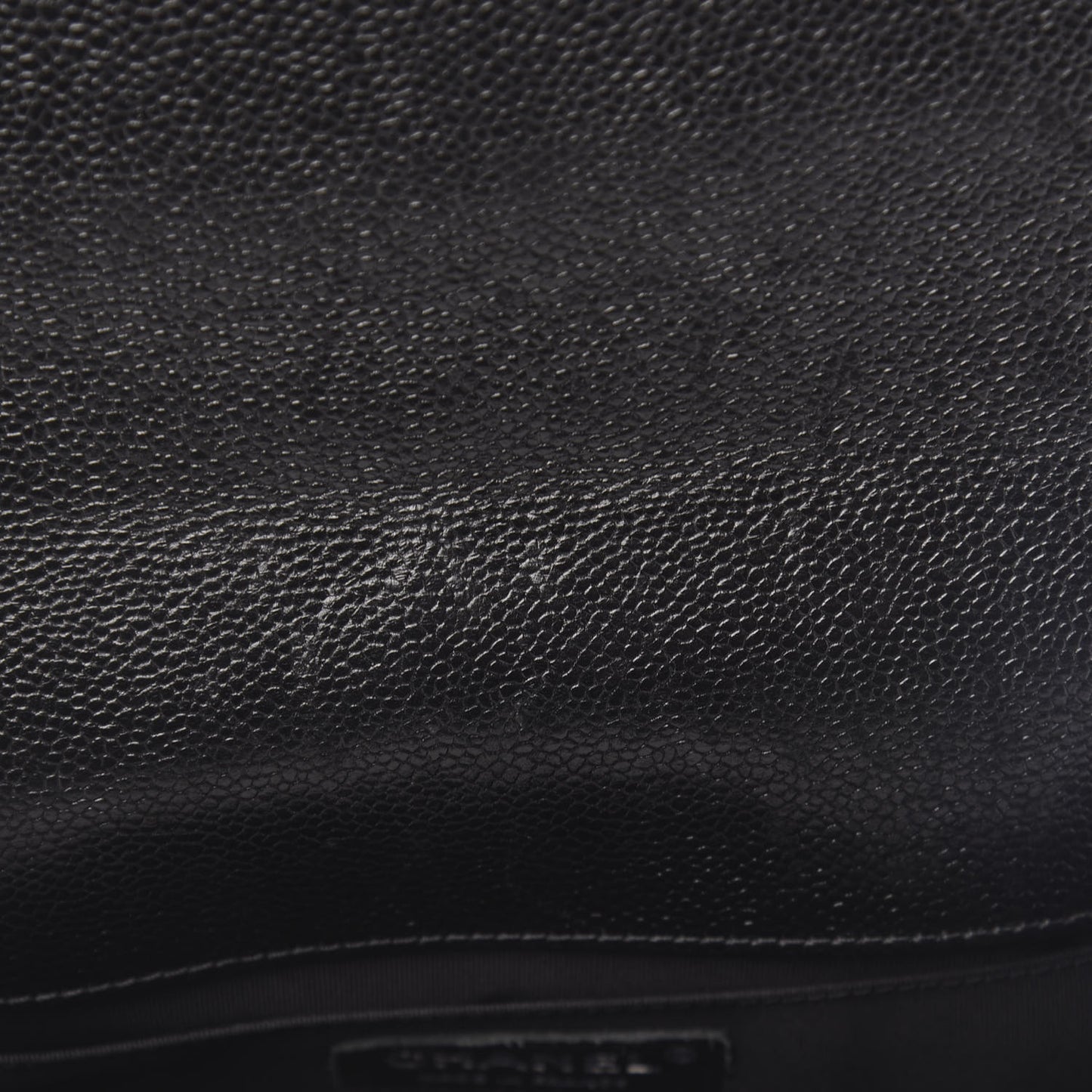 Caviar Chevron Quilted Medium Boy Flap Black