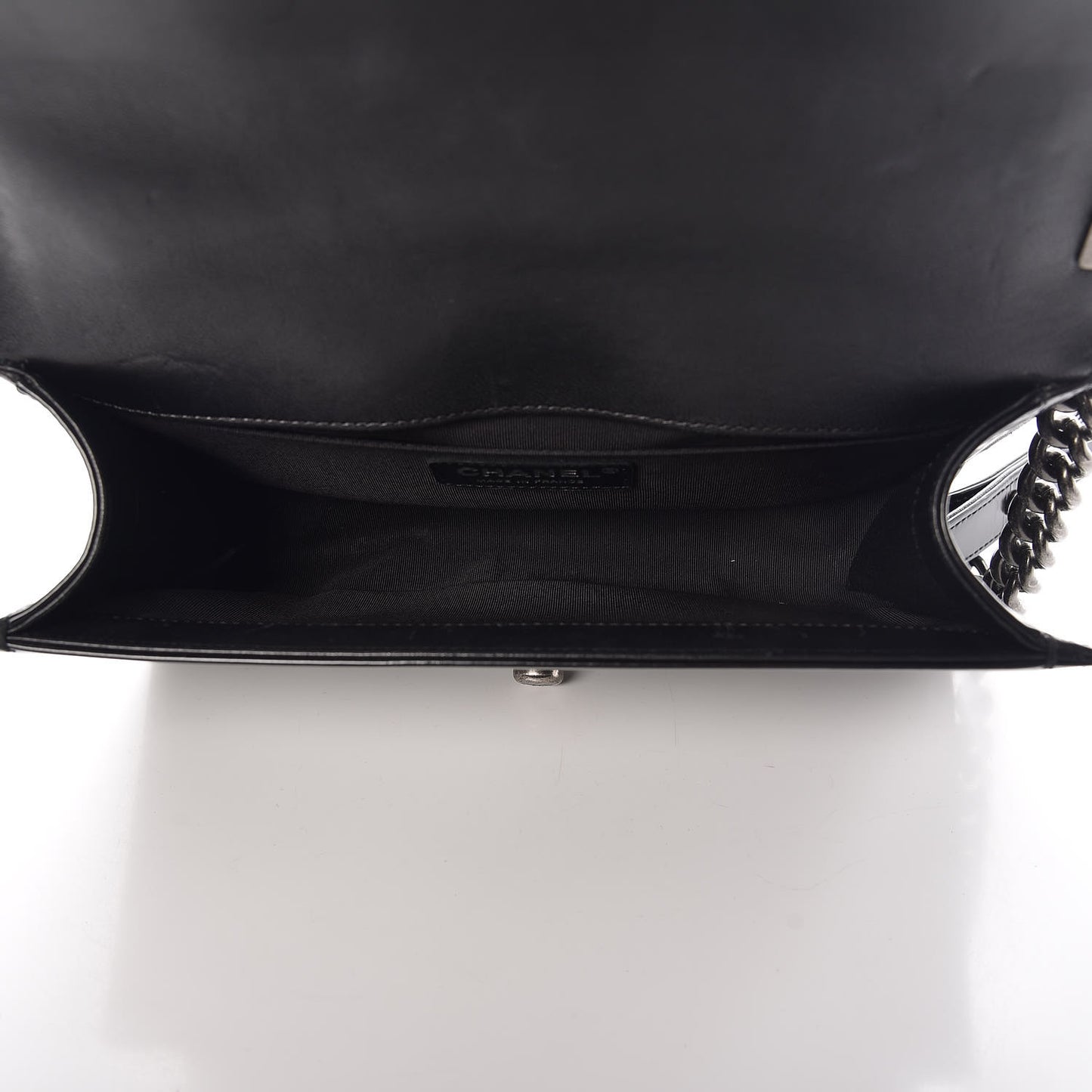 Glazed Calfskin Medium Boy Flap Black