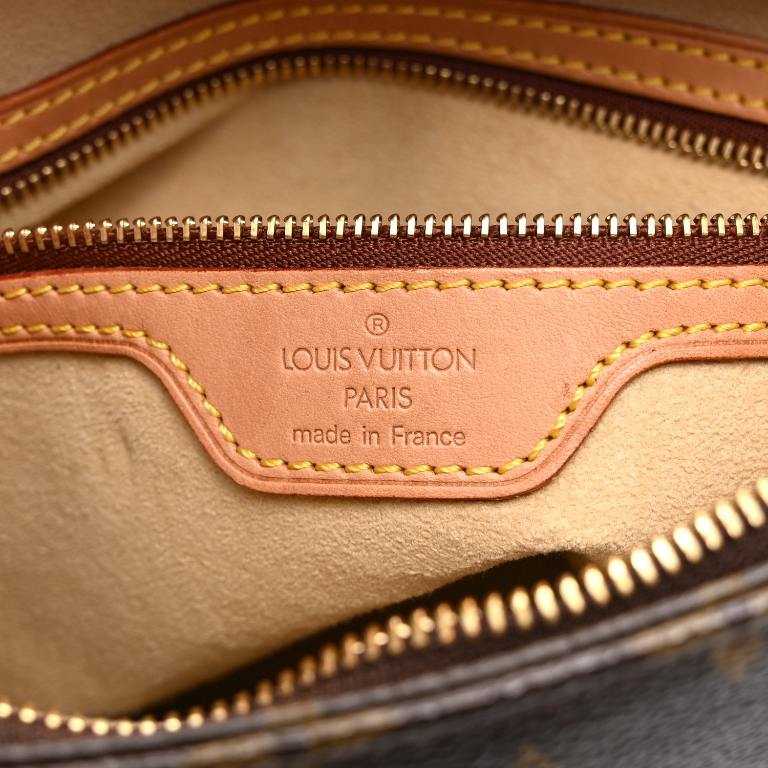 Louis Vuitton Monogram Looping GM 6 of 10