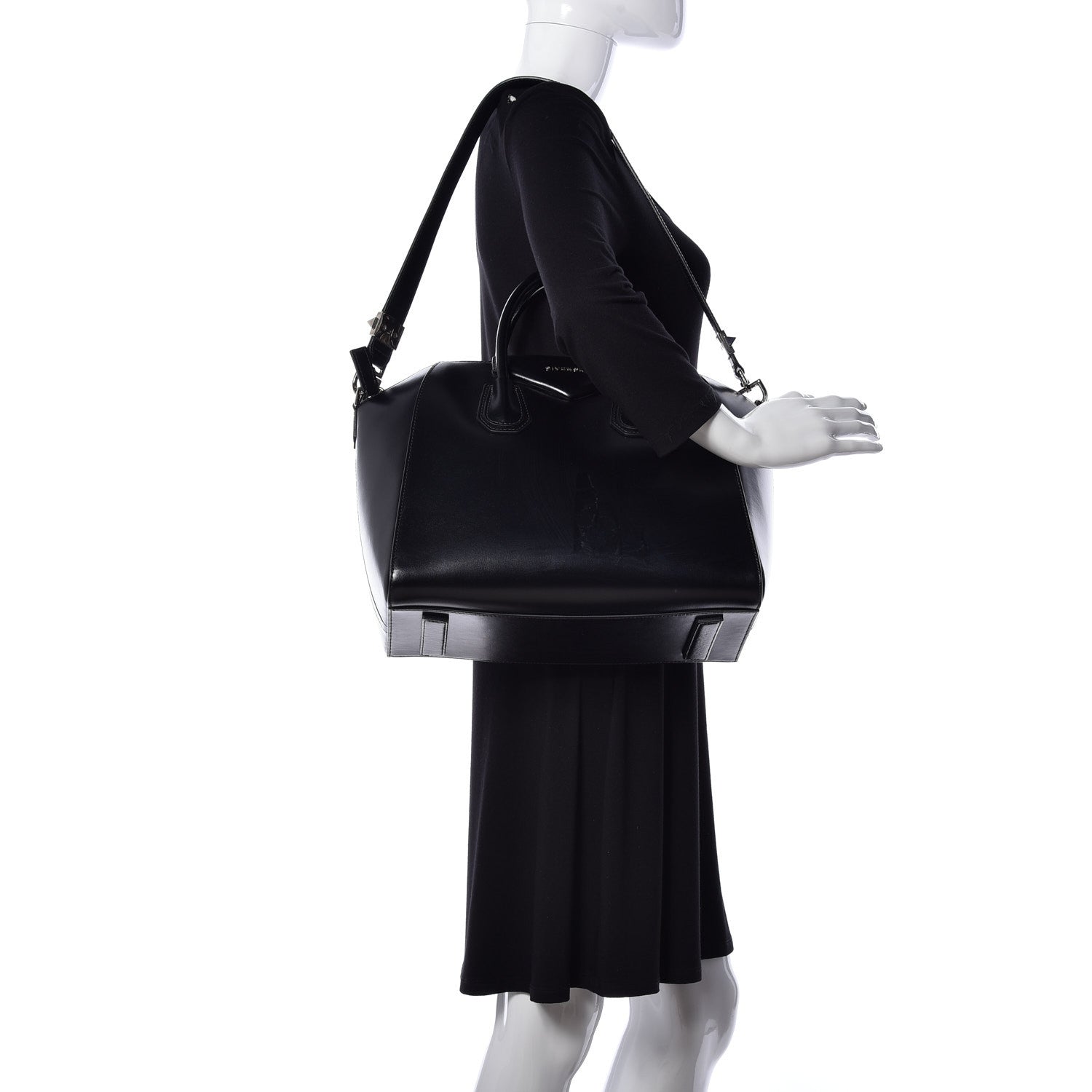 Givenchy Shiny Lord Calfskin Medium Antigona Black 3 of 9