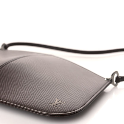 Louis Vuitton Epi Demi Lune Pochette Moka 8 of 8