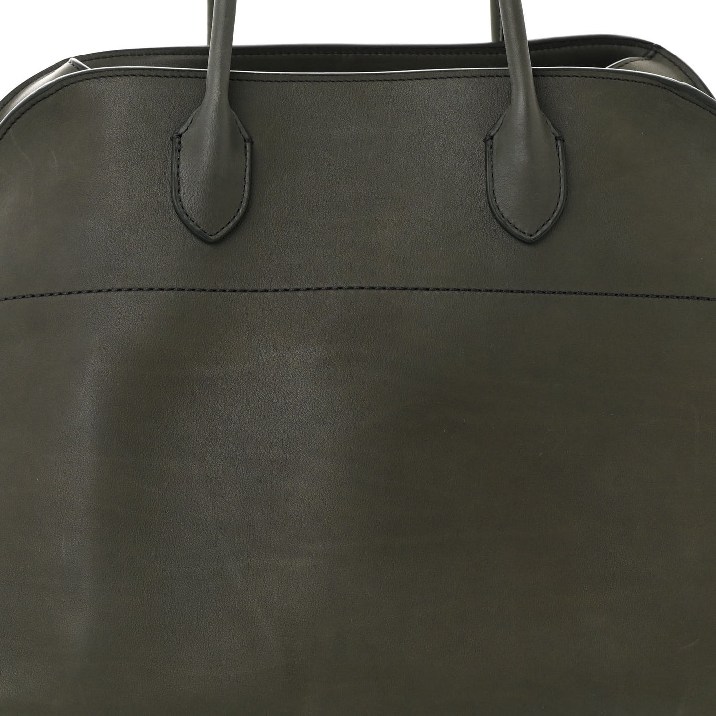 Polished Saddle Calfskin Soft Margaux 15 Koala Grey