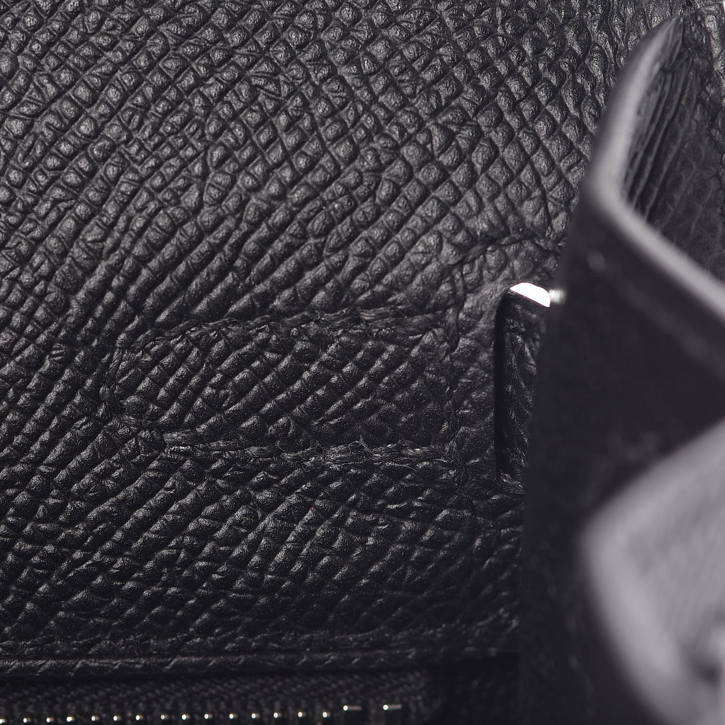 Epsom Kelly Sellier 25 Black