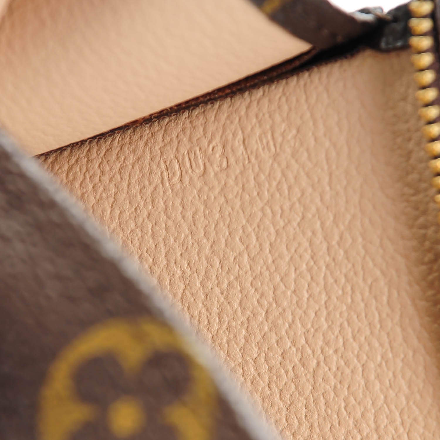 Louis Vuitton Monogram Toiletry Pouch 19 7 of 7